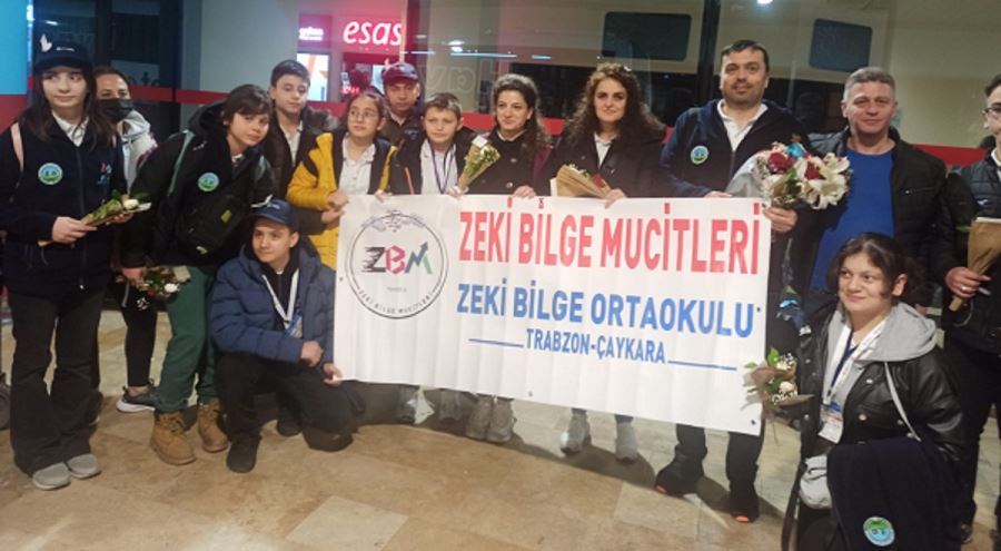Trabzon Şampiyonlarını Hava Limanında Karşıladı